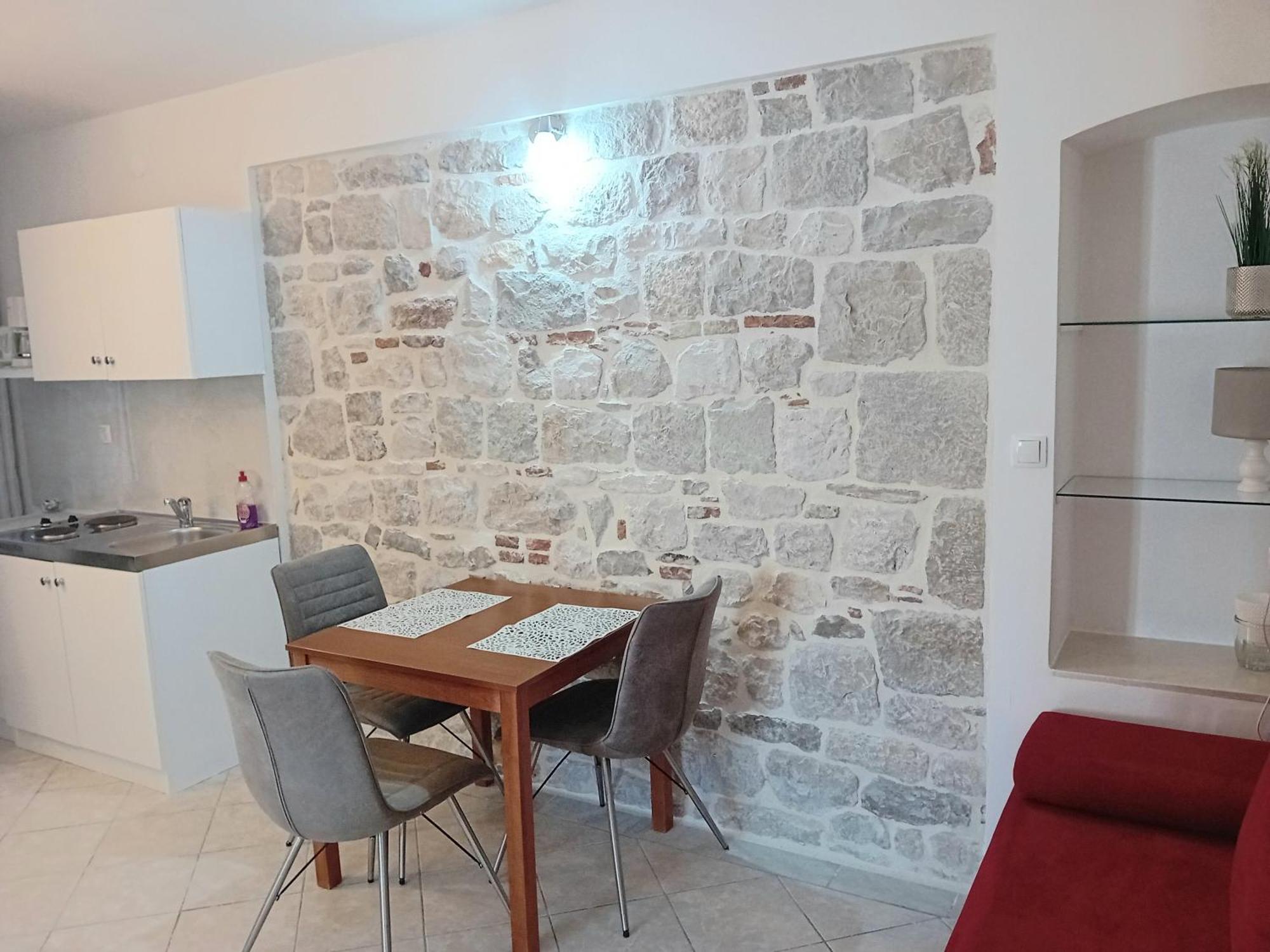 Apartment Andela Kaštela Eksteriør bilde