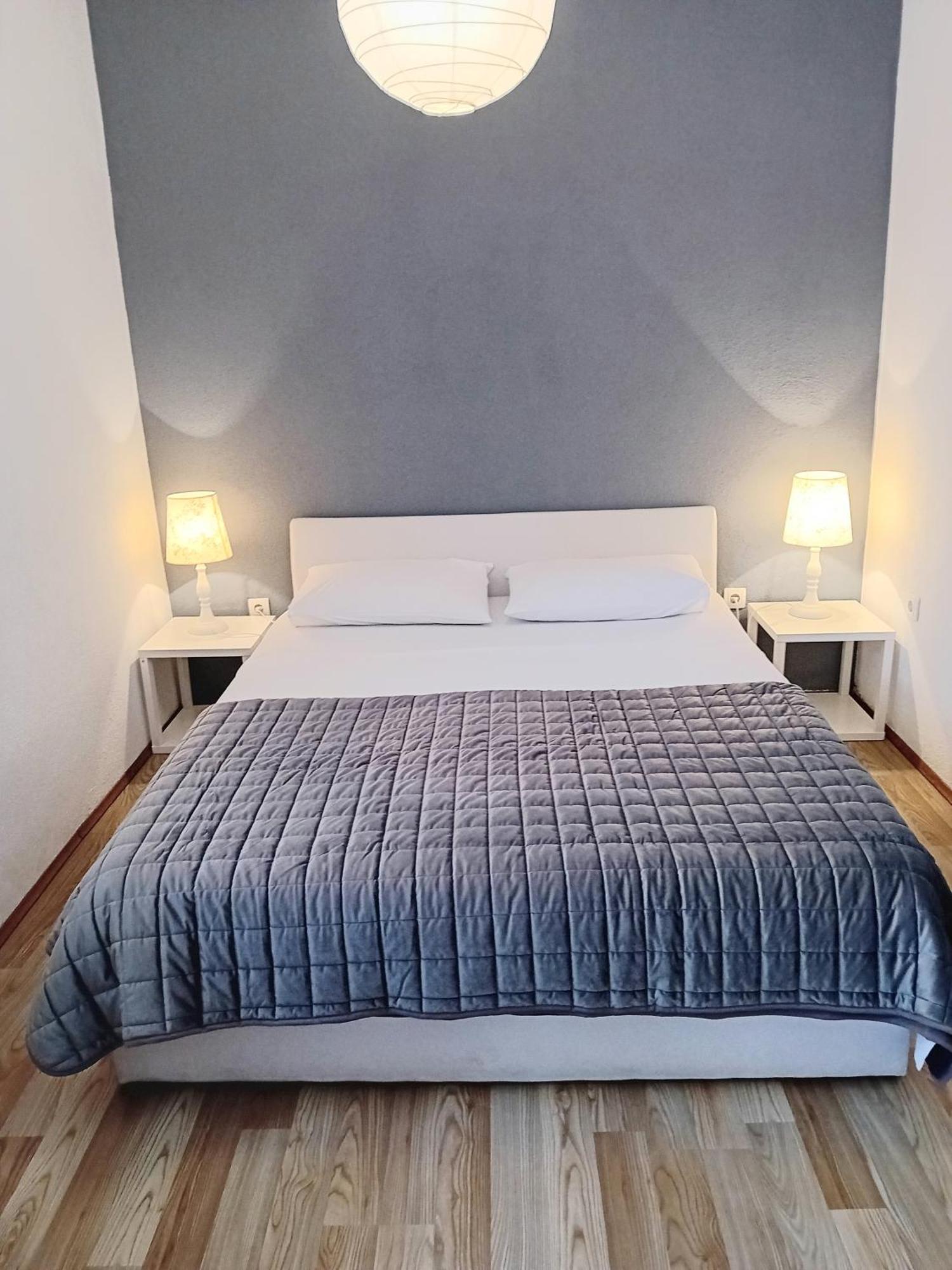 Apartment Andela Kaštela Eksteriør bilde