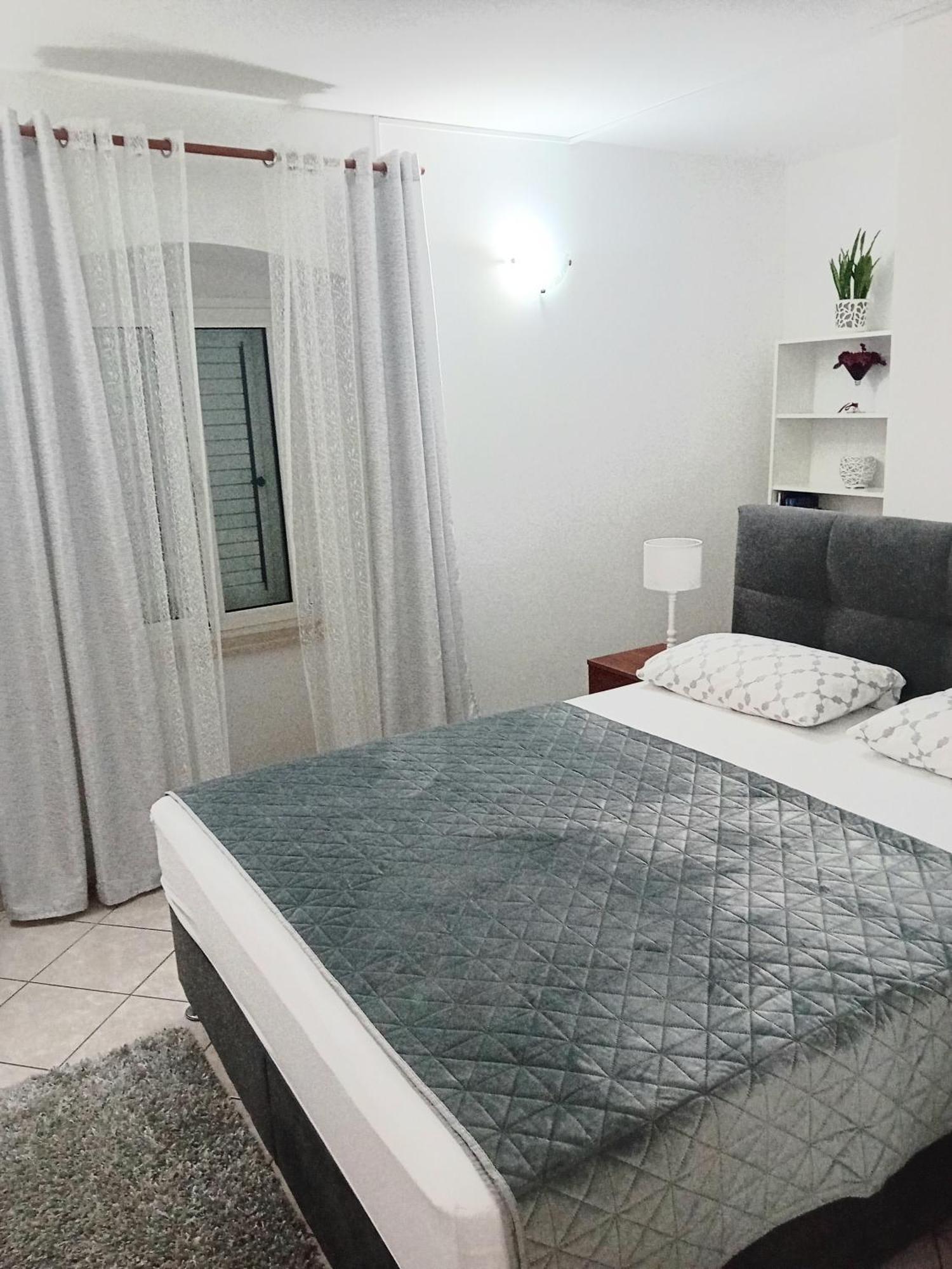 Apartment Andela Kaštela Eksteriør bilde